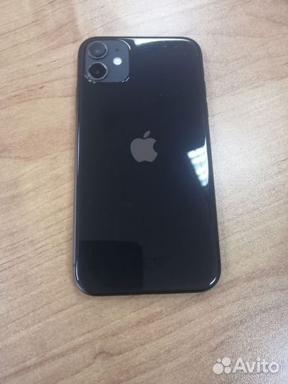 iPhone 11, 64 ГБ