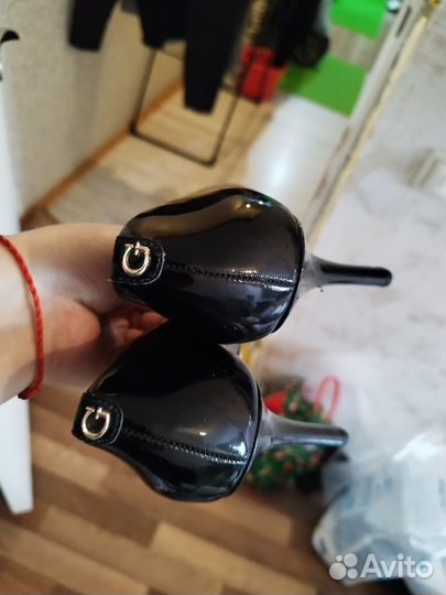 Туфли женские 38 размер черные