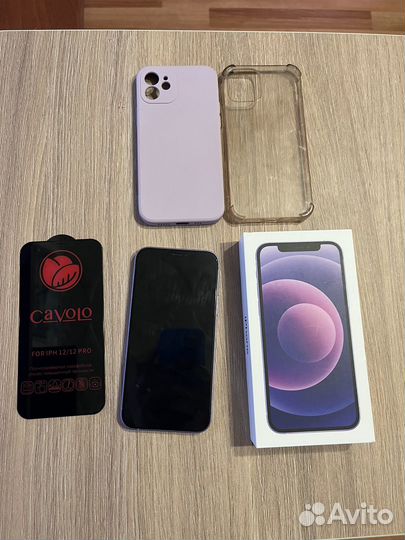 Телефон iPhone 12