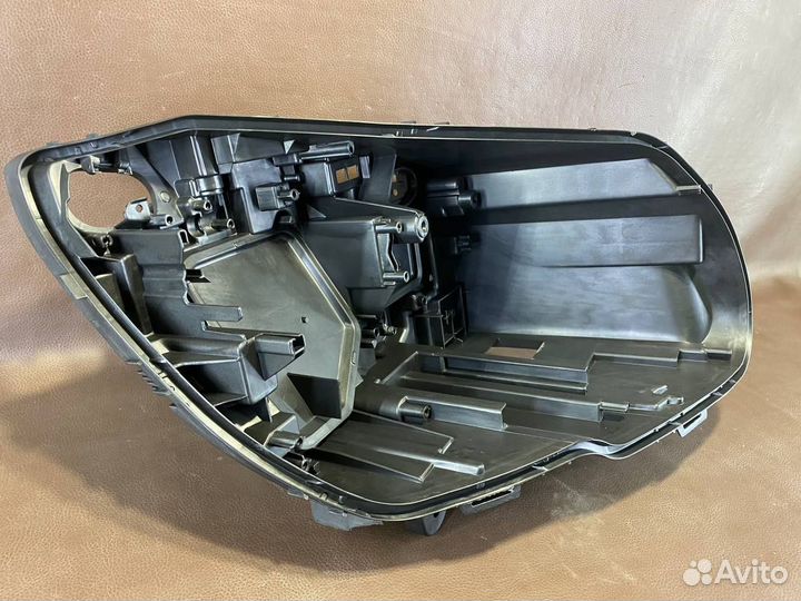 Корпус фары правой для Mercedes-Benz C-klasse W205