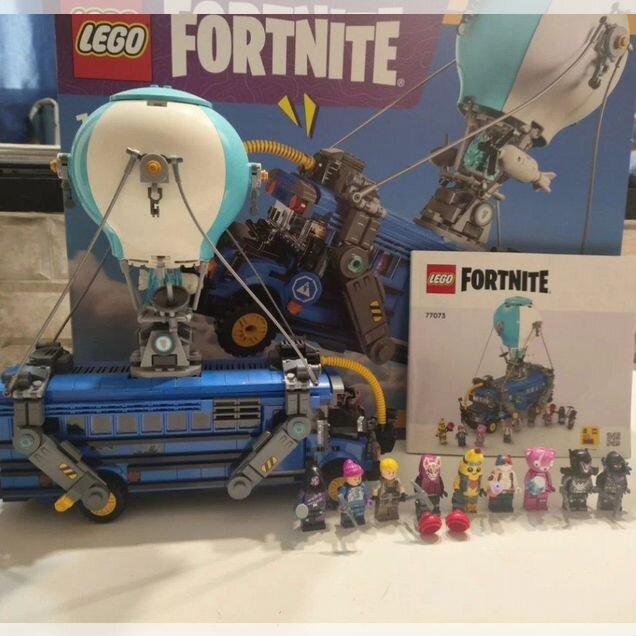Lego Fortnite 77073 Воздушный корабль