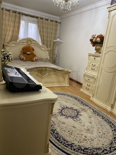3-к. квартира, 71 м², 2/5 эт.