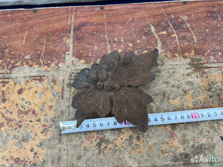 Пепельница каслинское литье кленоаый лист 2