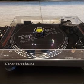 Виниловый проигрыватель Technics SL-1210MK7