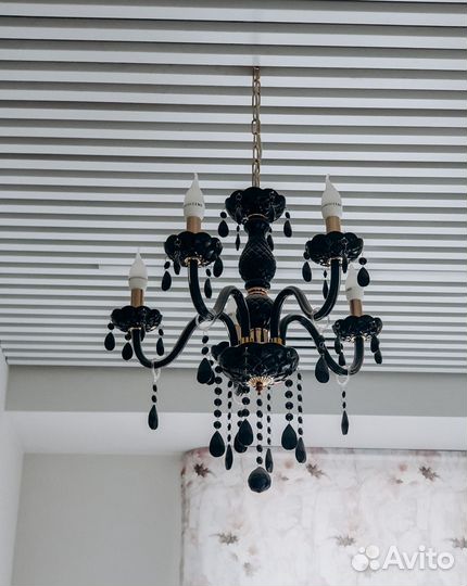 Люстра потолочная