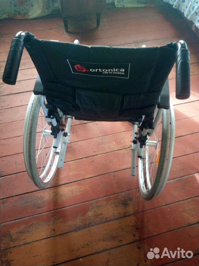 Инвалидная коляска новая