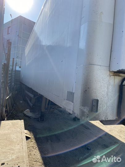 Полуприцеп рефрижератор SOR SP71, 2004