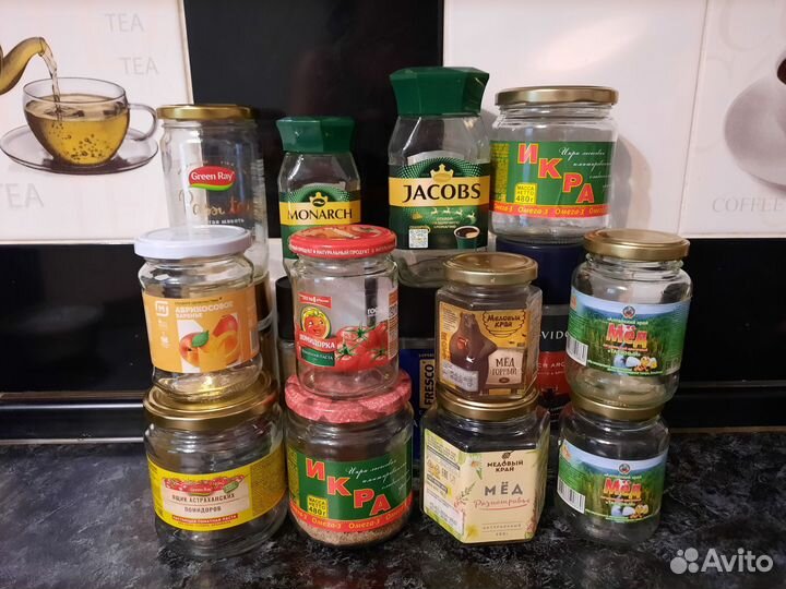Банки стеклянные и пластиковые