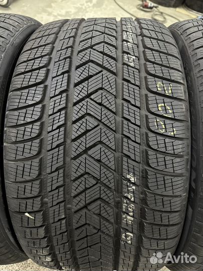Pirelli Scorpion Winter 285/35 R22 и 315/30 R22 107V