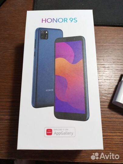 Телефон Honor 9s