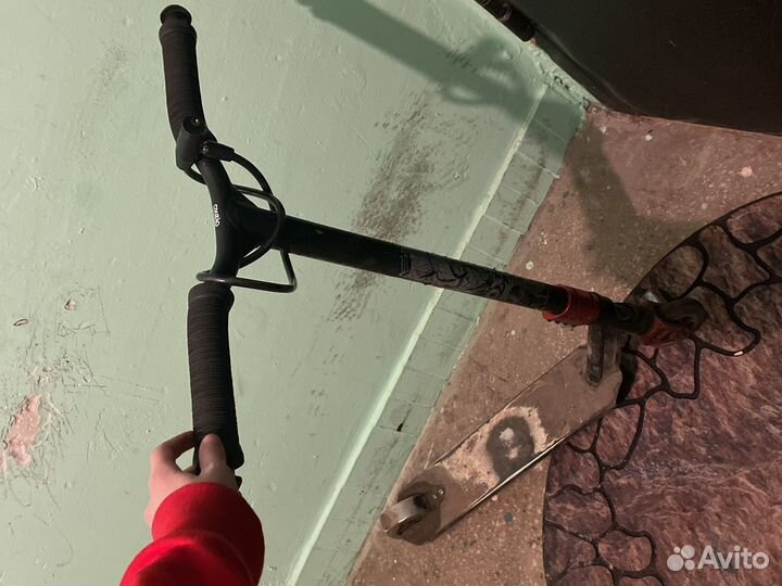 Трюковой самокат oxelo