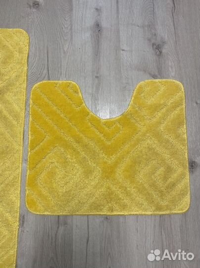 Коврики для ванной и туалета