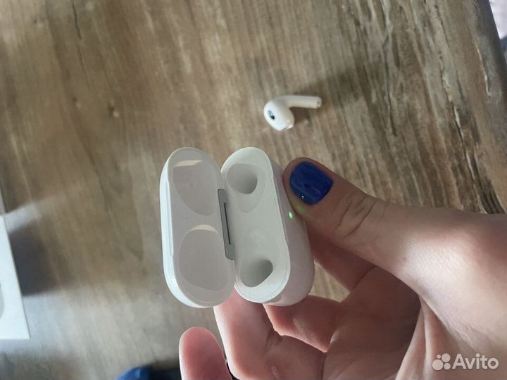 Airpods 3 кейс + правый наушник оригинал