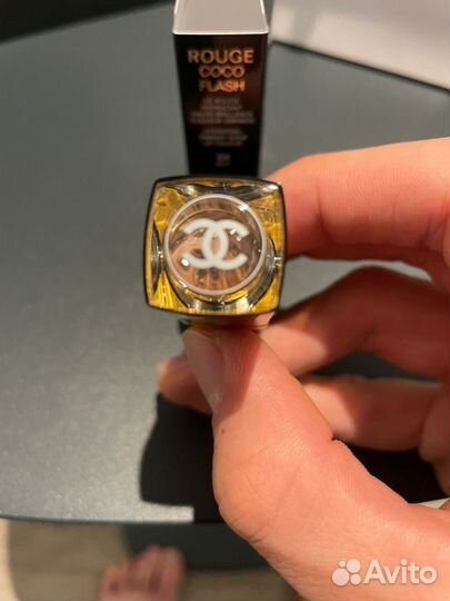 Chanel помада 54 boy