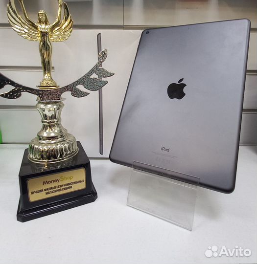 Планшет Apple iPad 7 2019 32gb WiFi (В9)