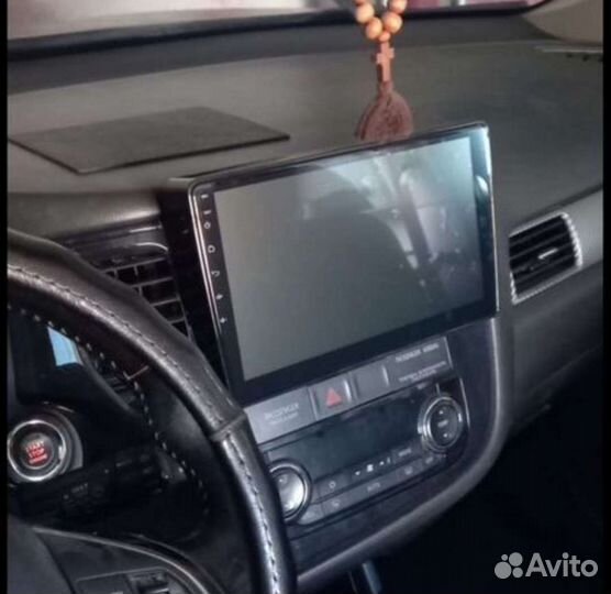Магнитола андроид для Аутлендер-3. 2015-18г