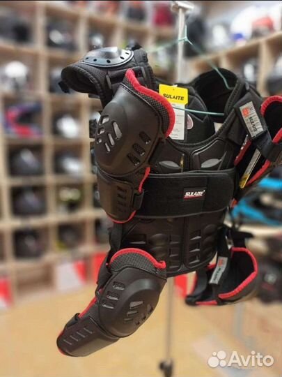 Детский защитный комплект мотоэкипировки