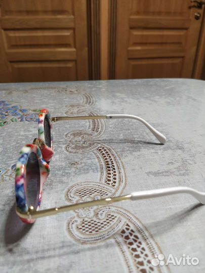 Солнцезащитные детские очки