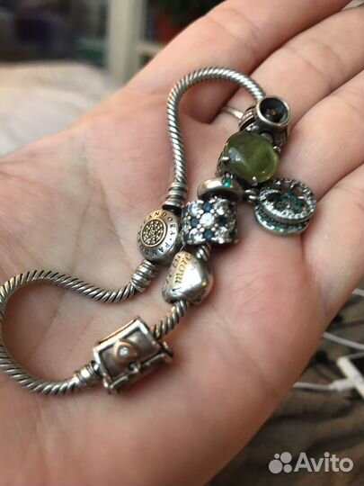 Украшение шарм