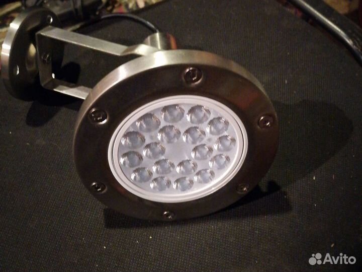 Прожектор уличный, интерьерный Oasis Light 77198