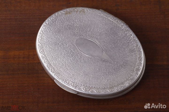 Шкатулка Пудренница с Зеркалом латунь жесть СССР