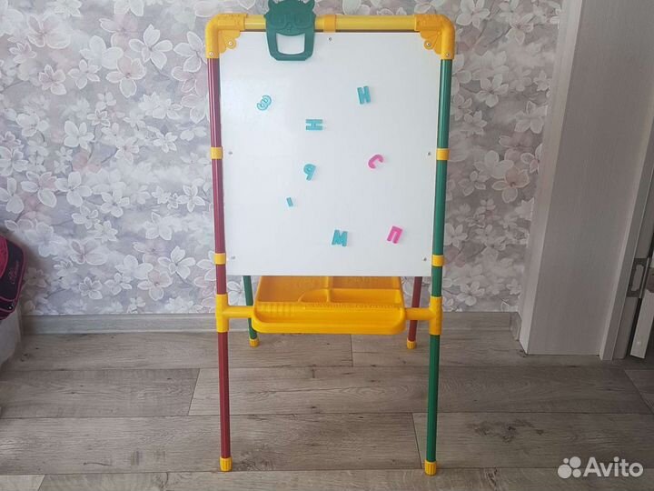 Мольберт детский двухсторонний