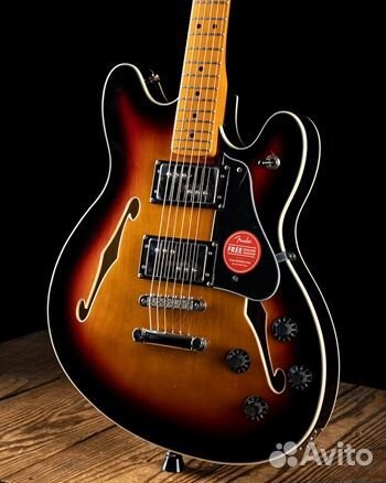 Squier Classic Vibe Starcaster MN 3-Color Sunburst