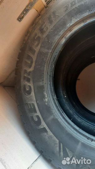 Bridgestone Ice Cruiser 7000 265/65 R17 116T