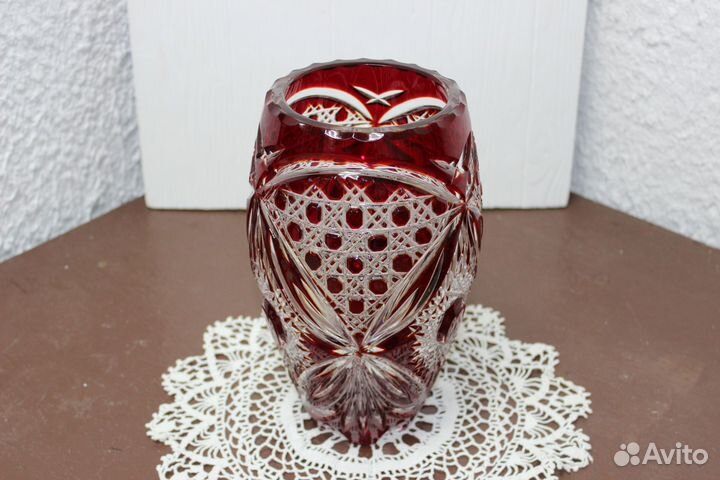 Ваза для цветов хрустальная