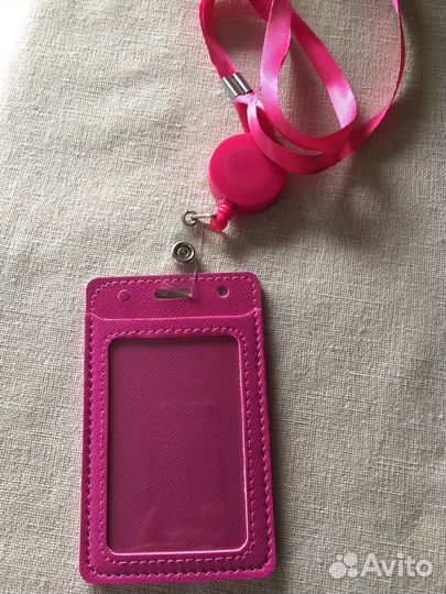 Бейдж с рулеткой