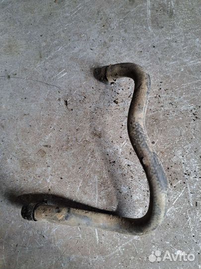 Шланг масляного радиатора на Jaguar s-type