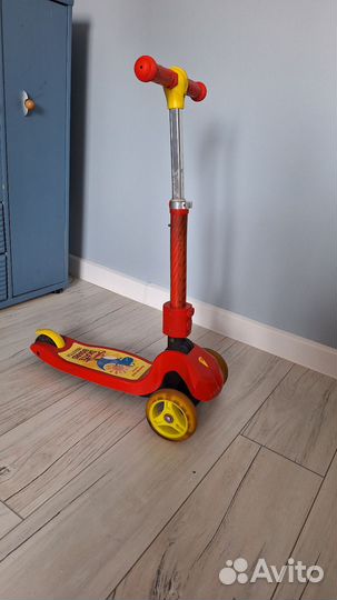 Самокат детский трехколесный
