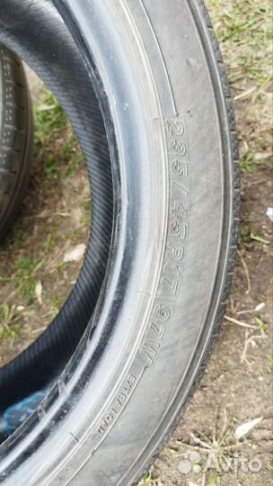 Yokohama BluEarth AE50 235/45 R17 97W