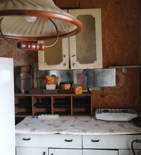 3-к. квартира, 70 м², 1/2 эт.