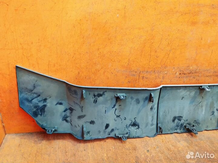 Накладка бампера передняя Lexus Lx 3 URJ200