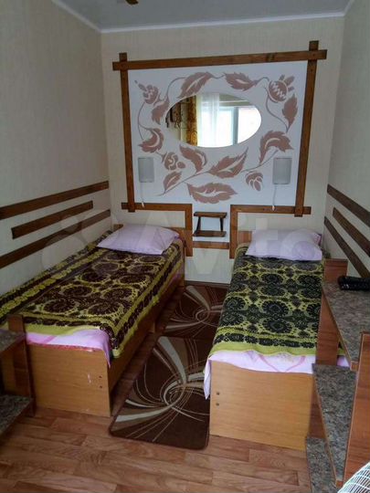 Комната 9 м² в 6-к., 1/1 эт.