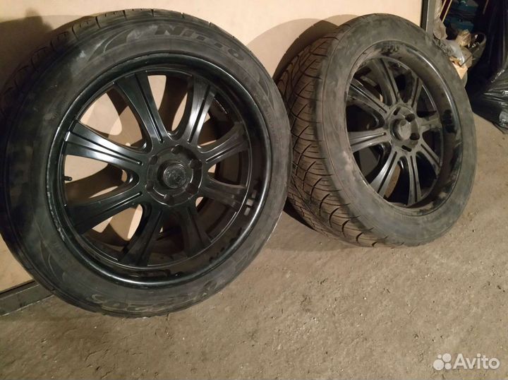 Колеса r22 диски 22 радиус Black Rhino, шины Nitto