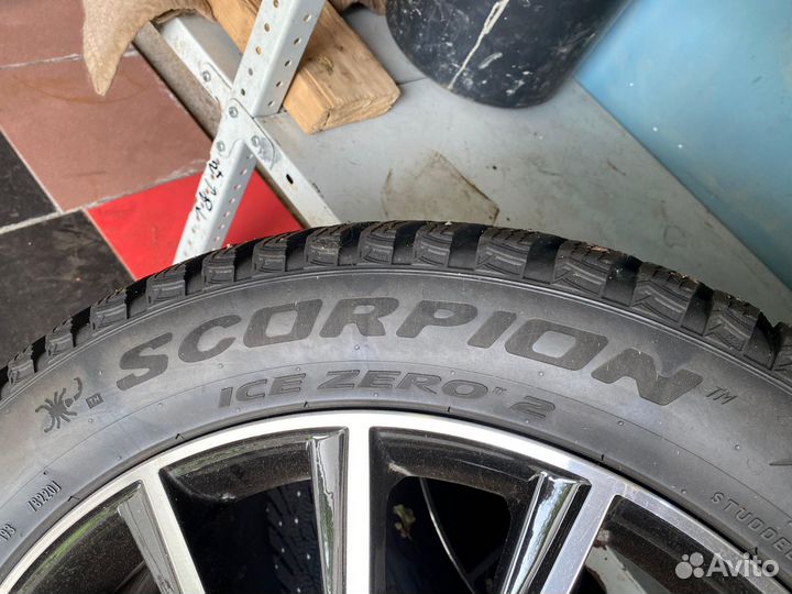 Комплект колёс r20 на BMW X5 xdrive 40D