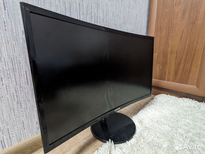 Монитор Samsung c24f390fhi