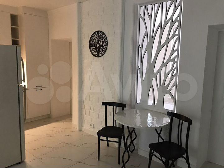 4-к. квартира, 72 м², 2/3 эт.