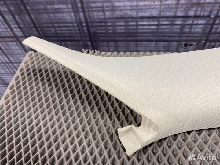 Обшивка салона правая Audi A6 C5 BES 2003