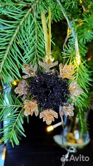 Новогодние игрушки из эпоксидной смолы