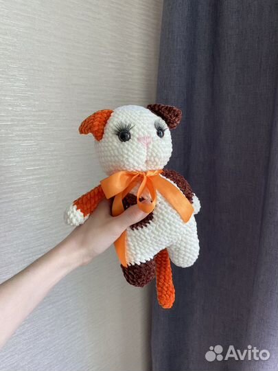 Кошечка вязаная игрушка
