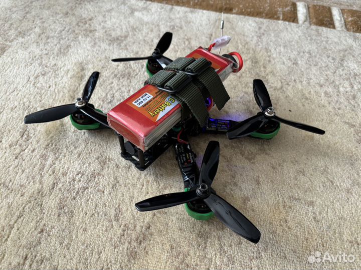 Fpv квадрокоптер комплект