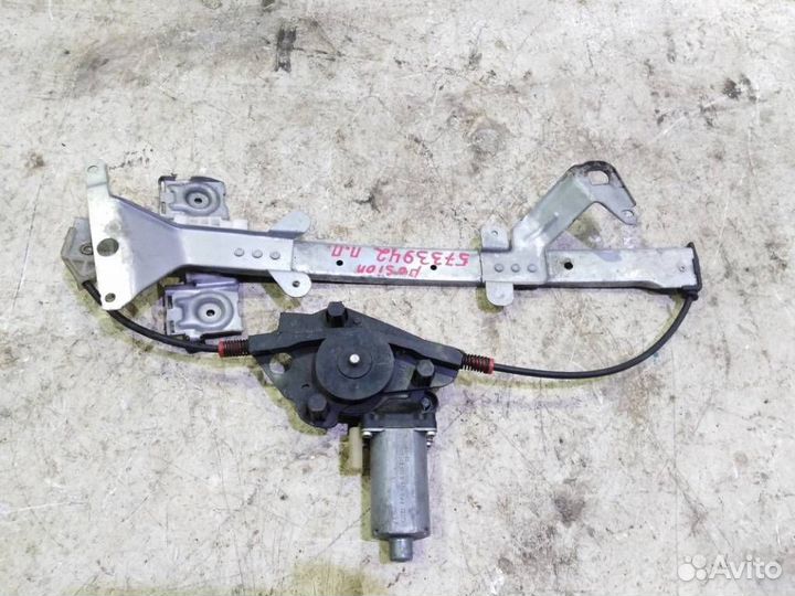 Стеклоподъемник электрический передний правый 1546