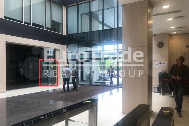 Сдам торговое помещение, 151 м²