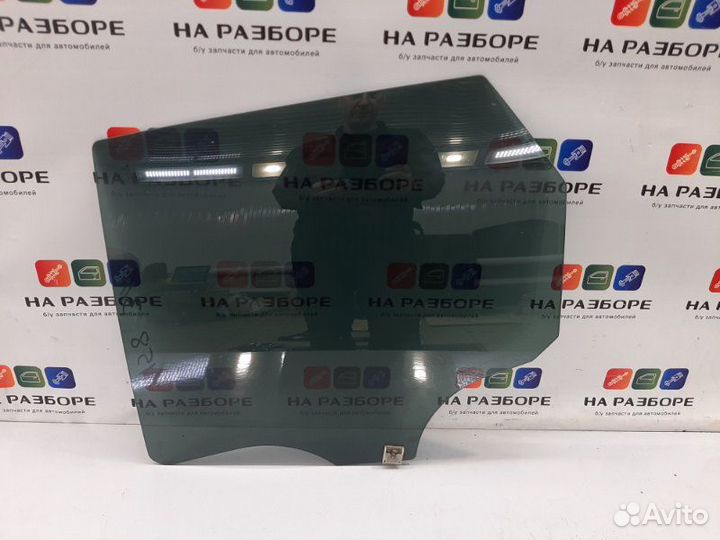 Стекло двери заднее левое Mazda Cx 7 2007