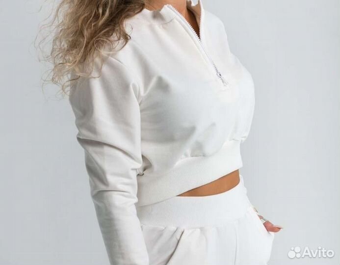 Костюм спортивный женский