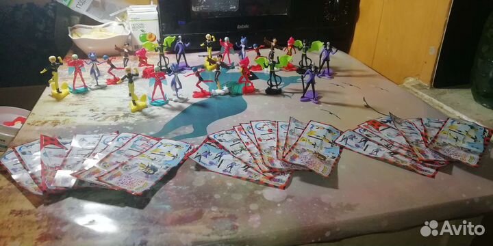 Киндер игрушки Киндер сюрприз Леди Баг