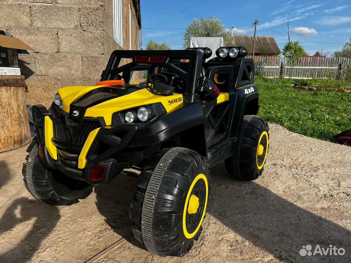 Детский электромобиль